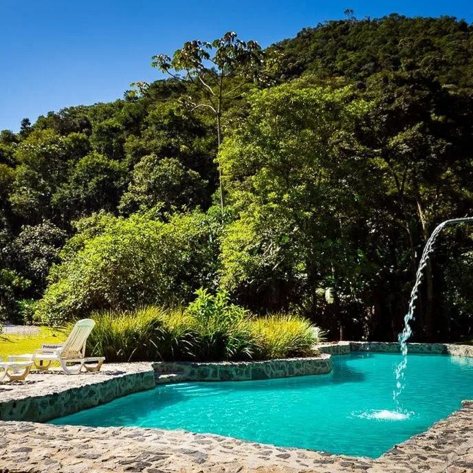 Piscina infinity